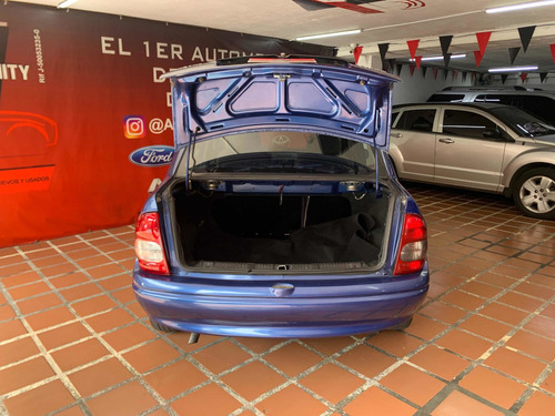 Imagen 9 de 10 de Chevrolet Corsa 1.4