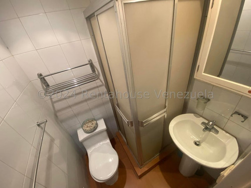 Se Vende Bello Apartamento En Los Samanes Mls 25-1559