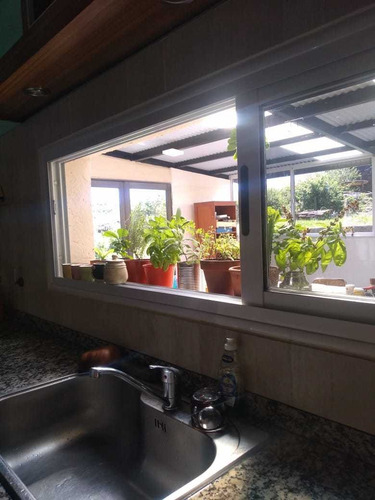 Imagen 11 de 23 de Casa Dos Dormitorios De Categoria Tanti Centro. Barrio Cerrado