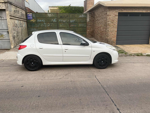 Peugeot 207 1.4 Fr Compact