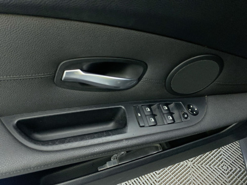 Imagen 14 de 25 de Bmw 530i E60 M Edition Sport 3.0