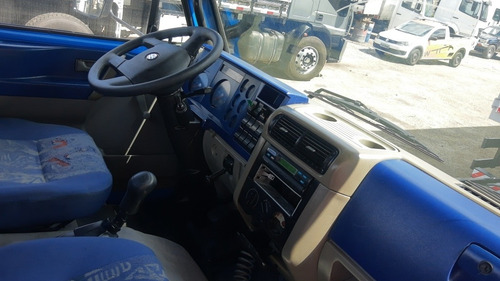 Volkswagen Vw 17210 2004
