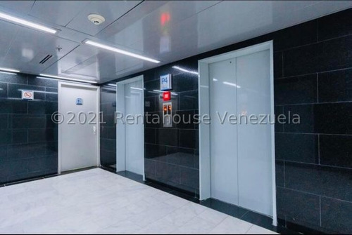 Imagen 5 de 14 de Oficina En Alquiler Las Mercedes 22-8167 Renta House Los Samanes