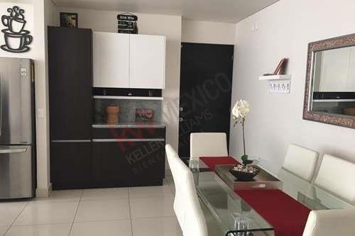 Imagen 12 de 17 de Departamento Amueblado En Residencial Wtc, Nápoles.