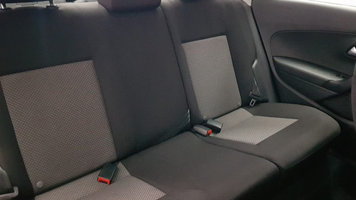 Imagen 11 de 15 de Volkswagen Vento 1.6 Starline Mt