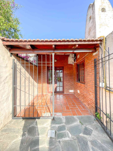 Casa En Venta En Pergamino Con Patio