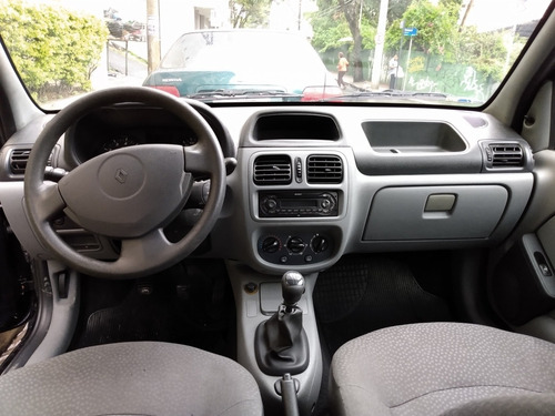 Renault Clio 1.0 16v Campus Hi-flex 5p 2011