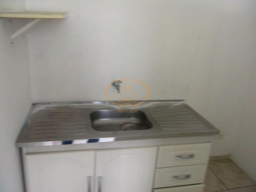 Sala Comercial Localizado(a) No Bairro Vila Mathias Em Santos / Santos - 6744