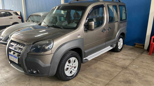 Fiat Doblo 1.8 16v Adventure Locker Flex 5p