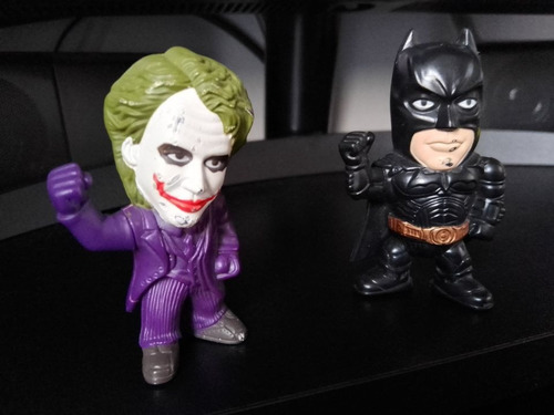 2 Figuras Batman Y Joker The Dark Knight Promo Nestlé Quik (Usado)