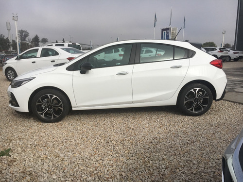 Imagen 14 de 25 de Chevrolet Cruze Rs 0km Año 2023 1.4 Turbo Gp