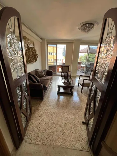 Vendo Lindo Penhouse En Laureles