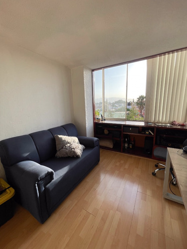 Cuarto Con Amplios Closets