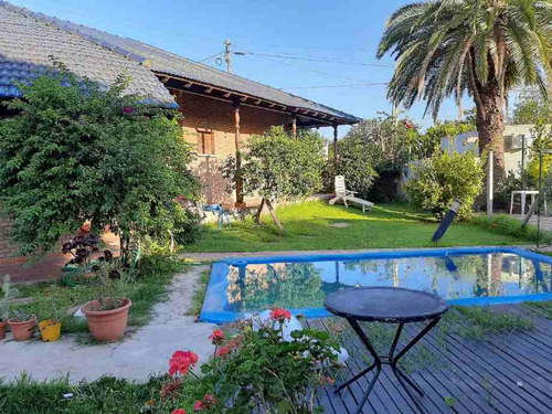 Imagen 2 de 14 de Chalet En Venta En Ituzaingo Sur