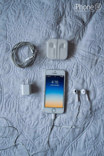 Venta / iPhone SE 16 Gb Plateado