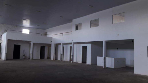 Imagem 2 de 22 de Galpão, Jardim Diva (fazendinha), Santana De Parnaíba - R$ 2.5 Mi, Cod: 234794 - V234794