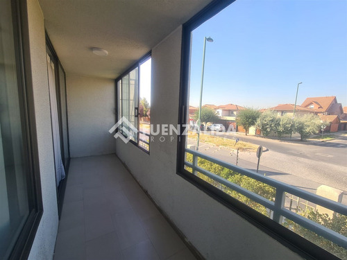 Departamento En Venta De 3 Dorm. En Cerrillos