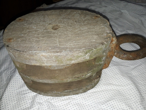 Antigua Pasteca Roldana Moton De Barco Doble Rodado. Adorno