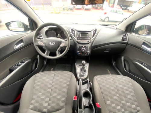 Imagem 2 de 8 de Hb20 1.6 Comfort Plus 16v Flex 4p Automático