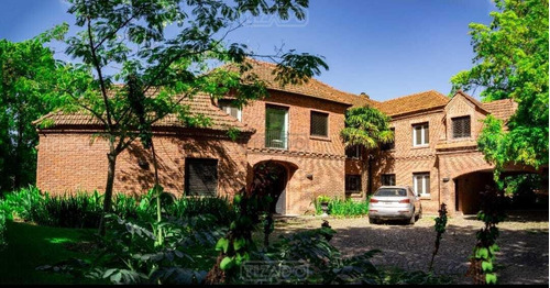 Casa Chalet  En Venta En La Horqueta, San Isidro, G.b.a. Zona Norte