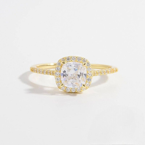 Anillo De Circón En Forma De Corazón En Plata Ley S925