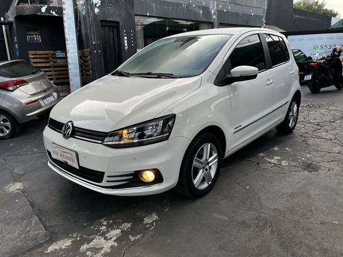 Volkswagen Fox 1.6 16v Msi Highline Total Flex I-motion 5p