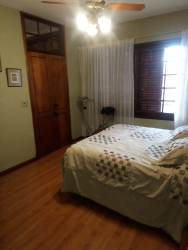 Imagen 9 de 14 de Excelente Casa Con Parque, Quincho, Cochera. Exc Ubicacion