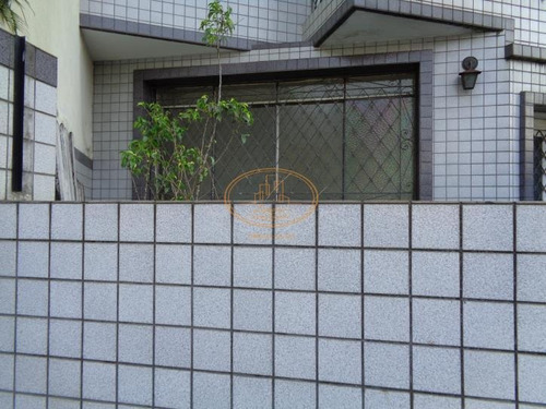 Ponto Comercial Localizado(a) No Bairro Embaré Em Santos / Santos - 5799