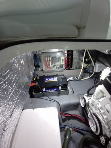 Imagem 11 de 20 de Phantom 30 2012 2 X Mercruiser 150 Hp 420 Hrs. Diesel