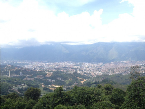 Se Vende Apto 146m2 2h+s/3.5b/2p Obra Gris Alto Hatillo 6225