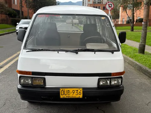 Nissan Vanette 2.4l