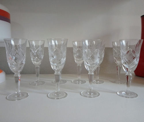 Copas De Cristal Tallado Antiguas Licor X 9