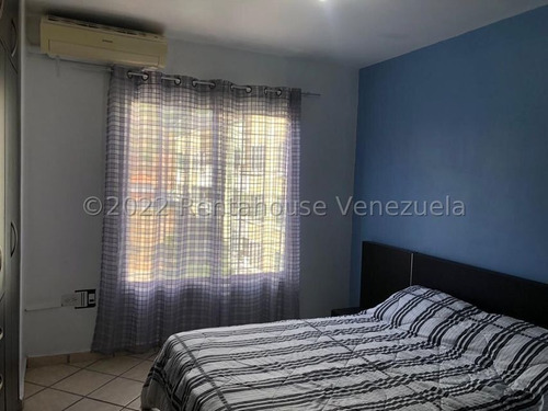 Imagen 9 de 15 de Rentahouse Concepto 0414-412.8424 / 22-17949