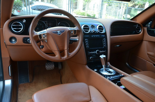 Imagem 8 de 10 de Bentley Continental 6.0 W12 Turbo Flying Spur Blindado