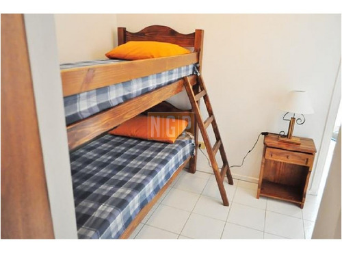 Apartamento Con Todos Los Servicios Buena Rentabilidad- Ref: 18257