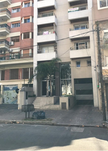 Imagen 3 de 6 de Oportunidad!!!! Cochera Lanus Oeste