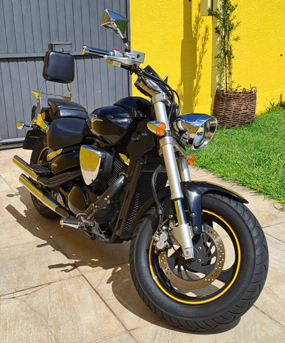 Suzuki  Boulevard M800