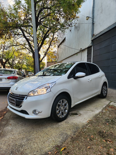 Peugeot 208 1.6 Allure Touchscreen