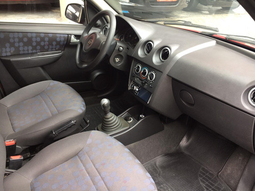 Imagem 8 de 11 de Chevrolet Celta Super 1.0 Vhc (flex) 4p