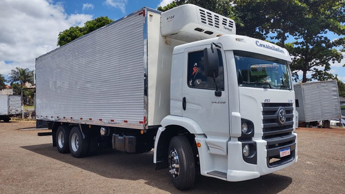 Vw 24.250 2010/2011 6x2 Baú Câm. Fria - Ap. Ref. B7 Der 404