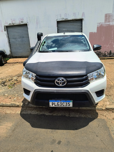 Toyota Hilux 2.8 Tdi Std Cab. Dupla 4x4 4p