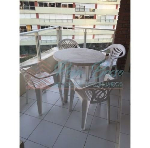 Imagen 2 de 30 de Apartamento En Brava Para La Venta.