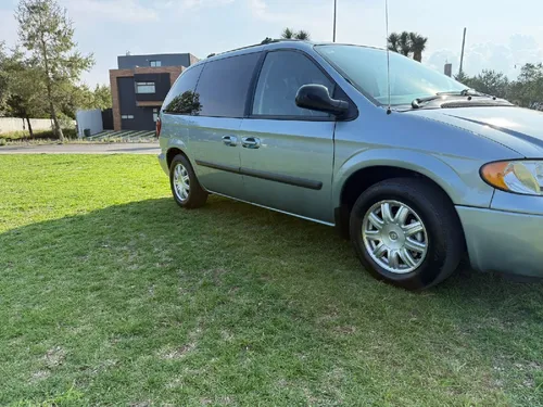 Chrysler Voyager Lx At