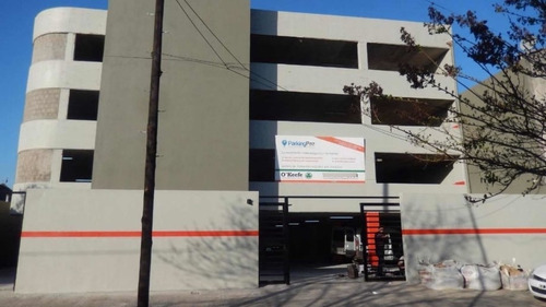 Cochera En Venta Quilmes Centro