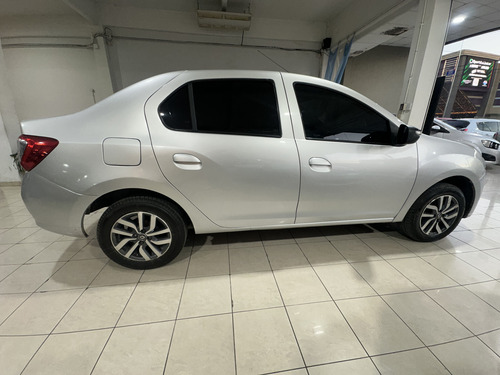 Renault Logan 1.6 16v Intense
