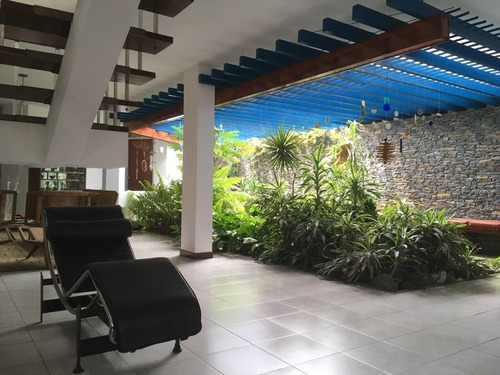 Imagen 2 de 14 de Casa En Venta Cumbres De Curumo Calle Cerrada