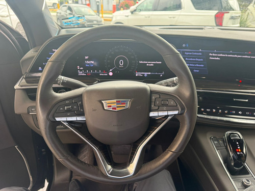 Cadillac Escalade Esv (larga) 2023