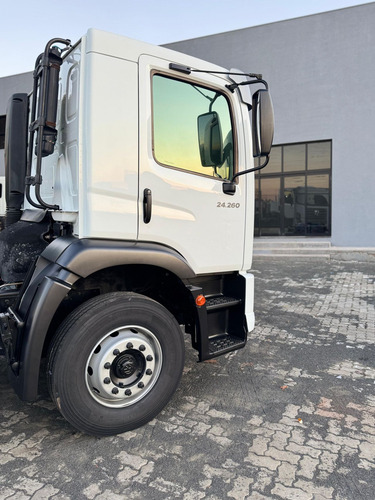 Vw 24260 Robust 6x2 Truck Chassi 2023