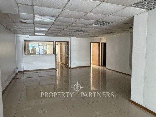 Arriendo Propiedad Comercial En Excelente Ubicació...