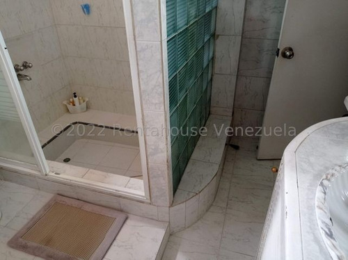 Imagen 18 de 26 de Casa En Venta Clnas De La California Mls #22-28257 Sonia León 0412-710.58.02